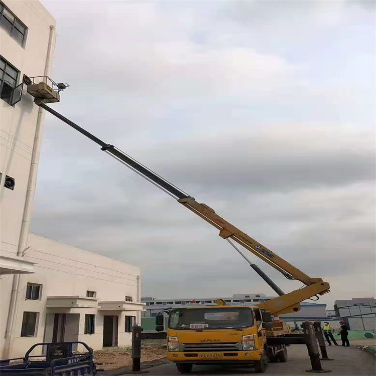 凤岗镇附近高空车出租|市政施工/设备安装专用|随叫随到|亿立达设备租赁